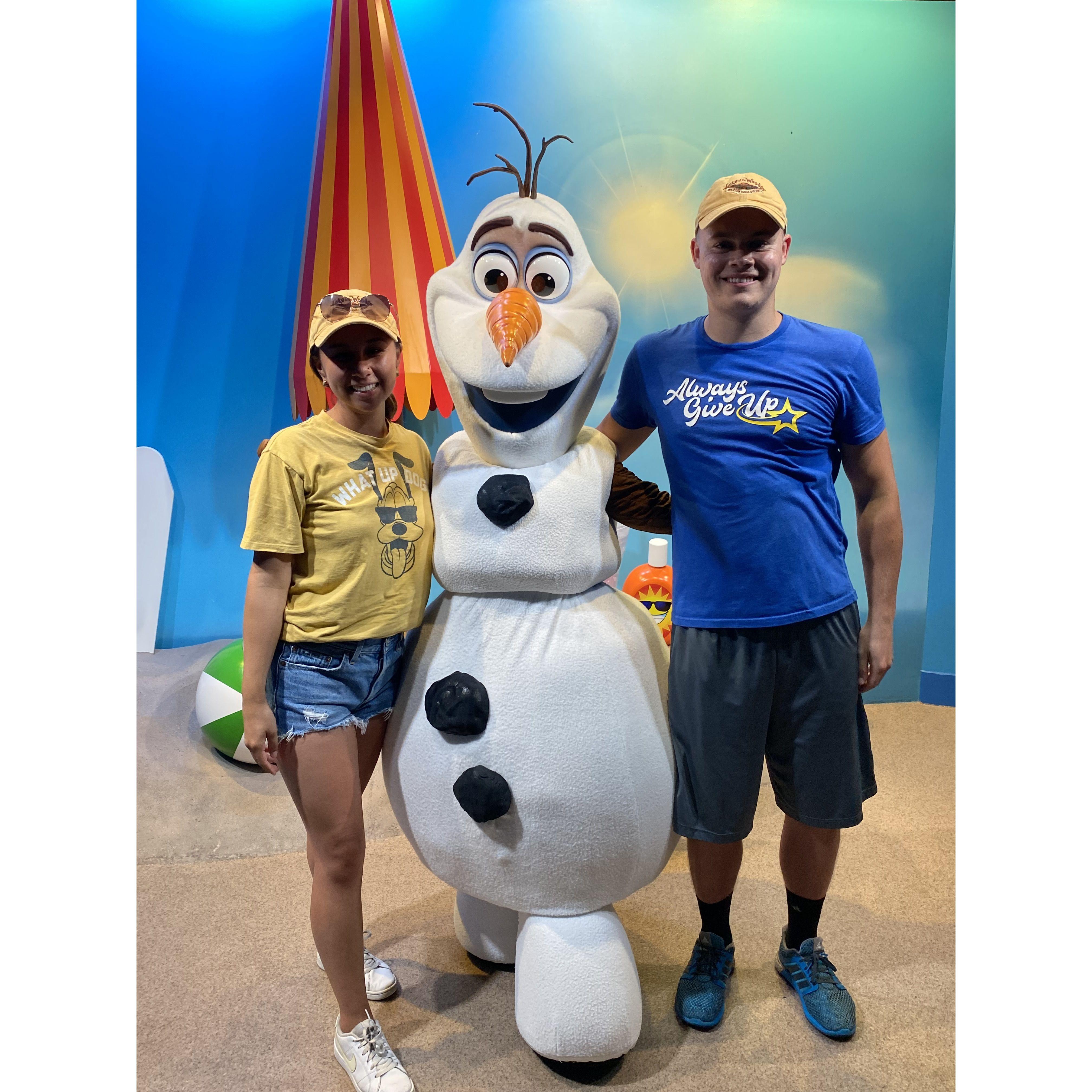 Picture with Olaf!