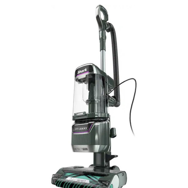 Shark - Detect Pro Lift-Away ADV Bagless Upright Vacuum with DuoClean Detect, Anti-Allergen, and Odor Neutralizer Technology - Evergreen