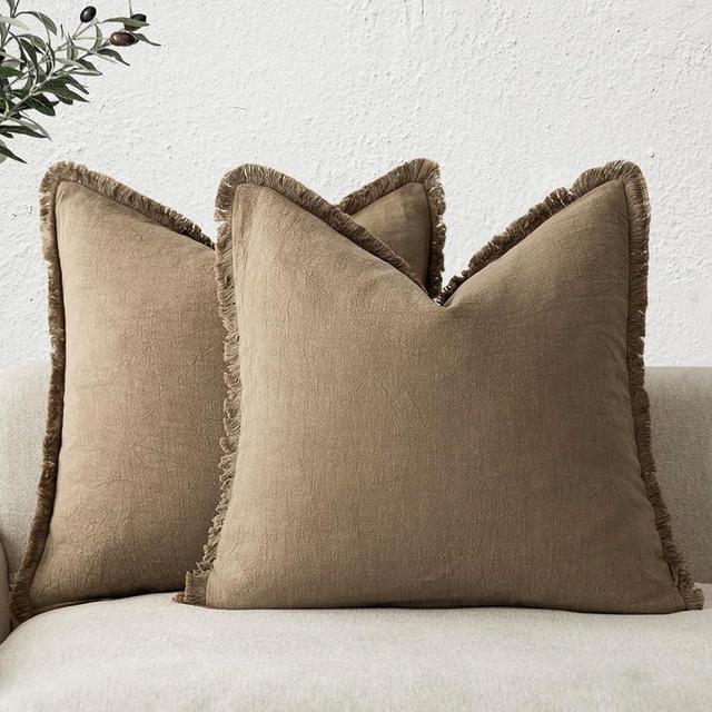 Foindtower Set of 2 Decorative Linen Fringe Throw Pillow Covers Cozy Boho Farmhouse Cushion Cover with Tassels Soft Accent Pillowcase for Couch Sofa Bed Living Room Home Decor, 24×24 Inch, Light Brown