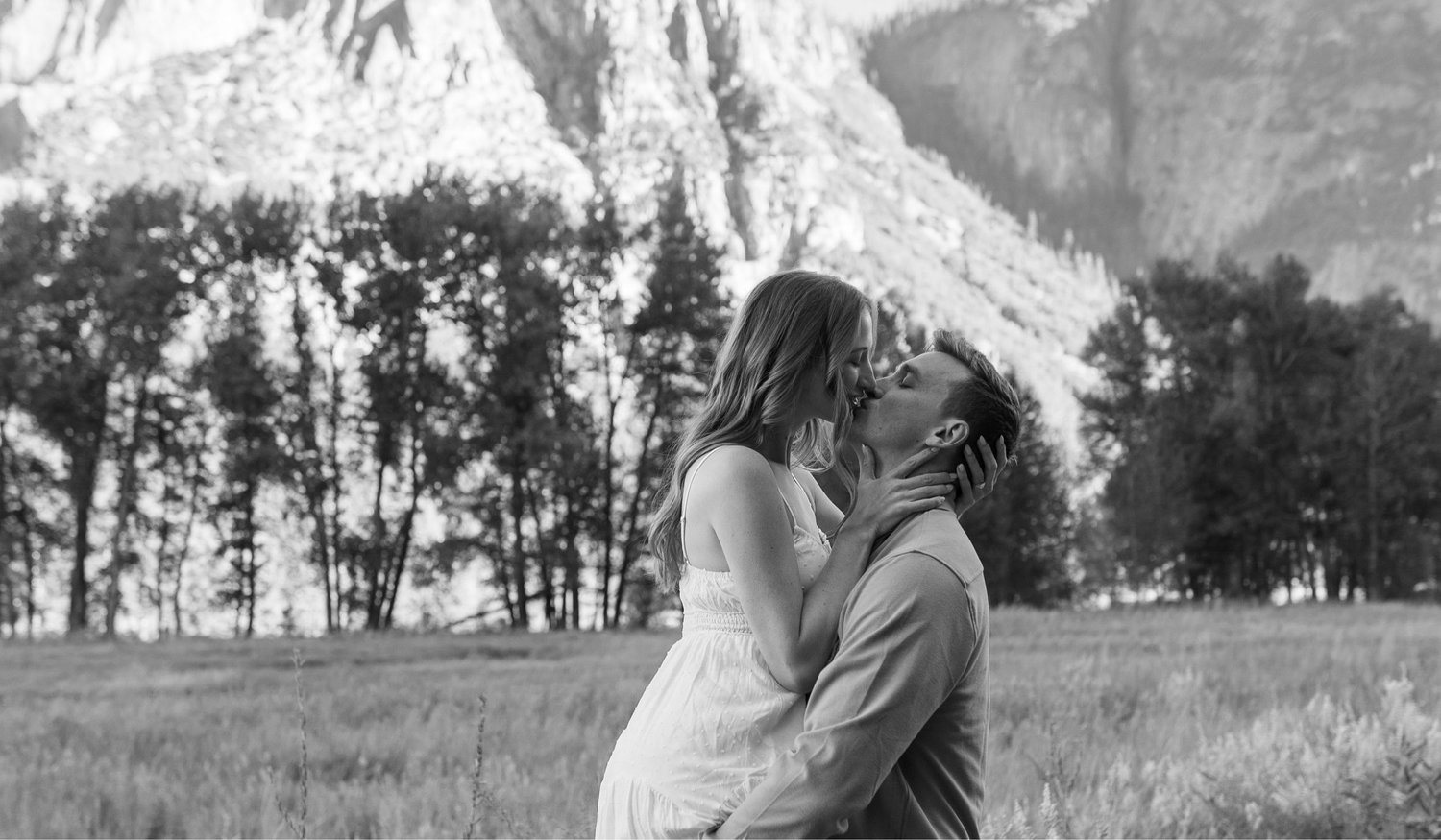 The Wedding Website of Cydney Keener and Hunter Smithson