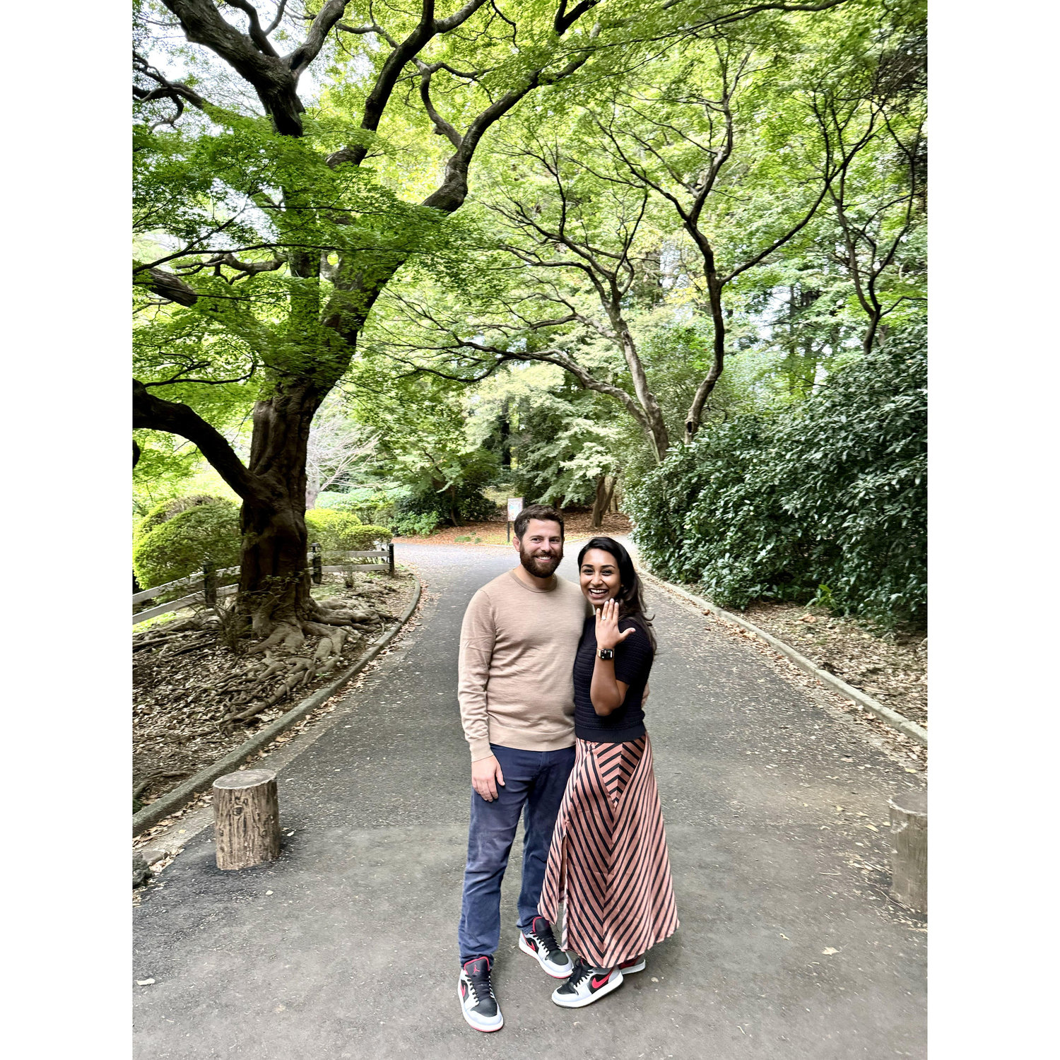 We are engaged in Tokyo!! 💍