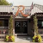 R Bar & Grill