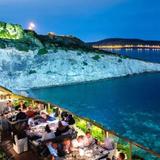 PARTY ON THE RIVIERA