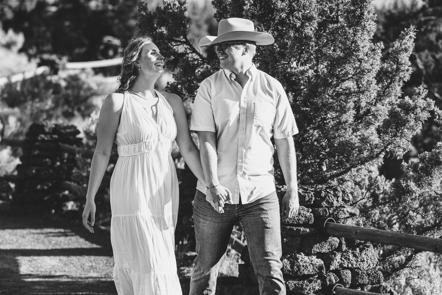 The Wedding Website of Makana Stores and Robert Eggleston