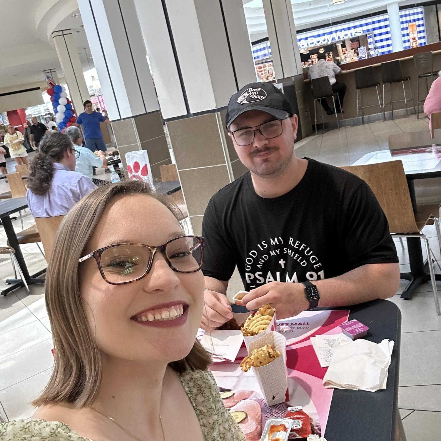 Mall Date 2024