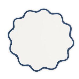 Scallop Edge Circle Placemats- Set of 4