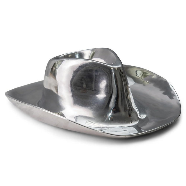 India Handicrafts 11114 Western Cowboy Hat 16 x 16 x 6 Inches Silver Aluminum Metal Fruit, Veggie, Chip & Dip Serving Tray, Party Platter, Home Kitchen Décor