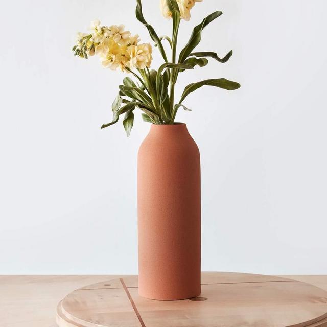 Engobe Vase - The Citizenry