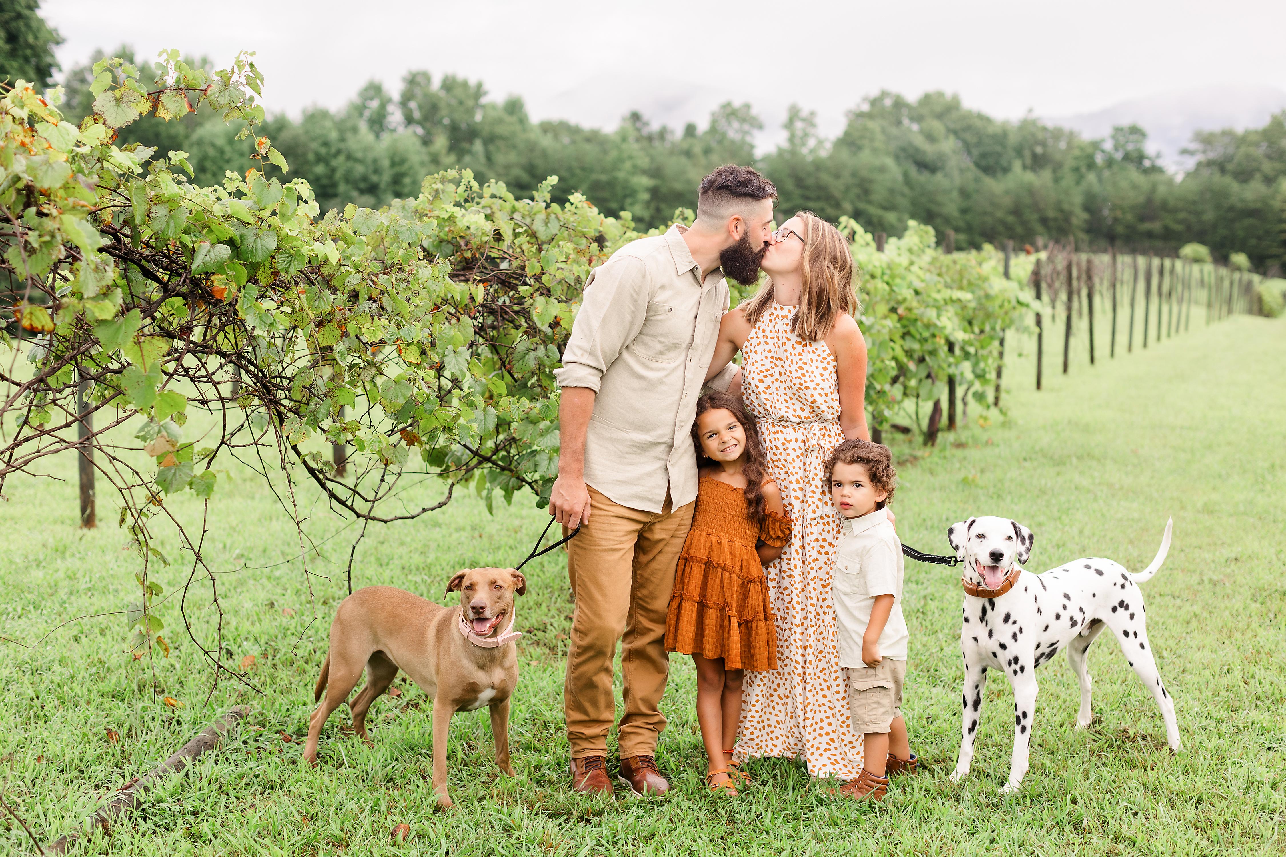 The Wedding Website of Jessica Dickey and Aaron Cormier