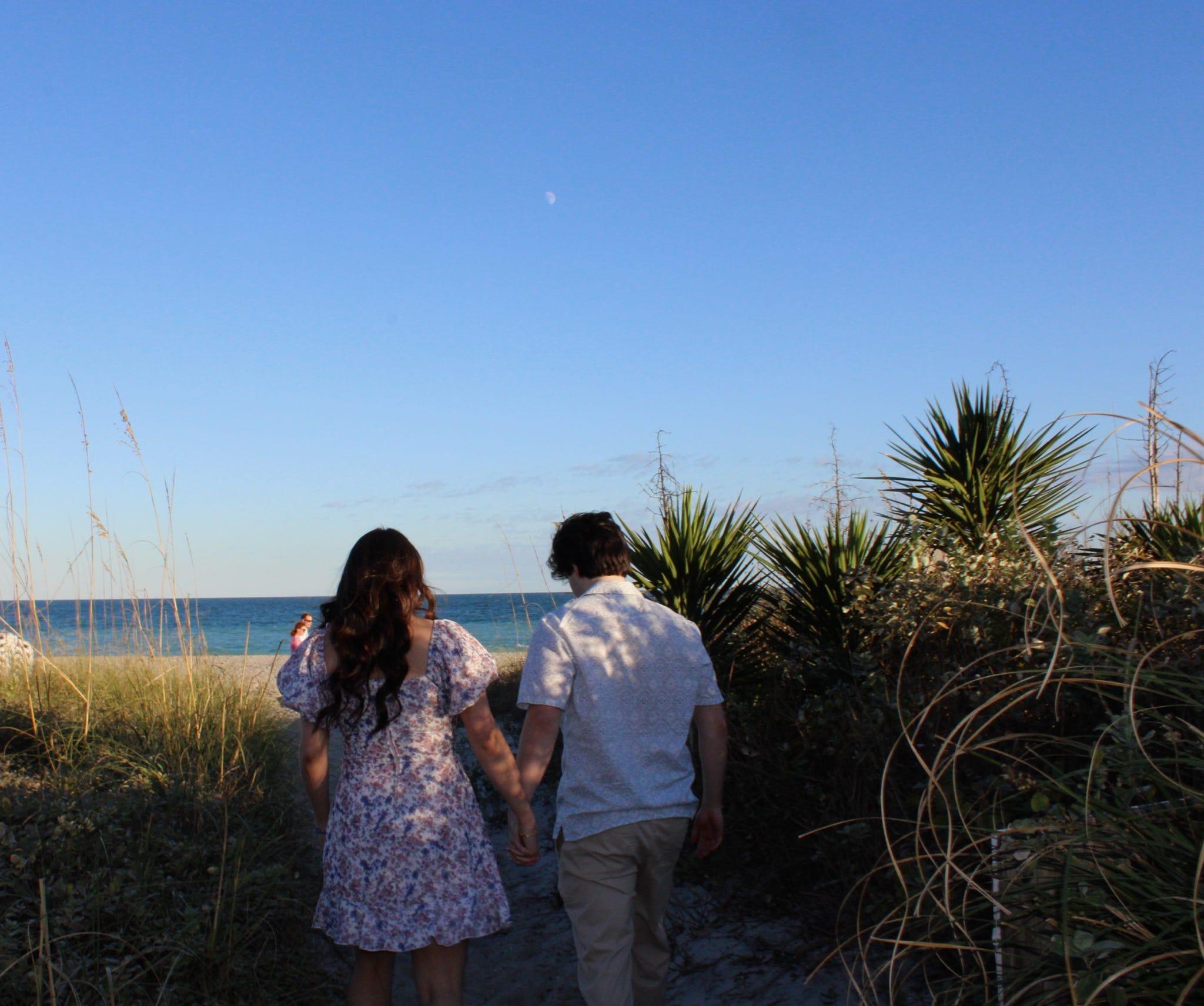 The Wedding Website of Ruhshona Soledjonova and Connor Sadowski