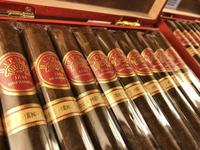 Casa de Montecristo by Serious Cigars - West Loop