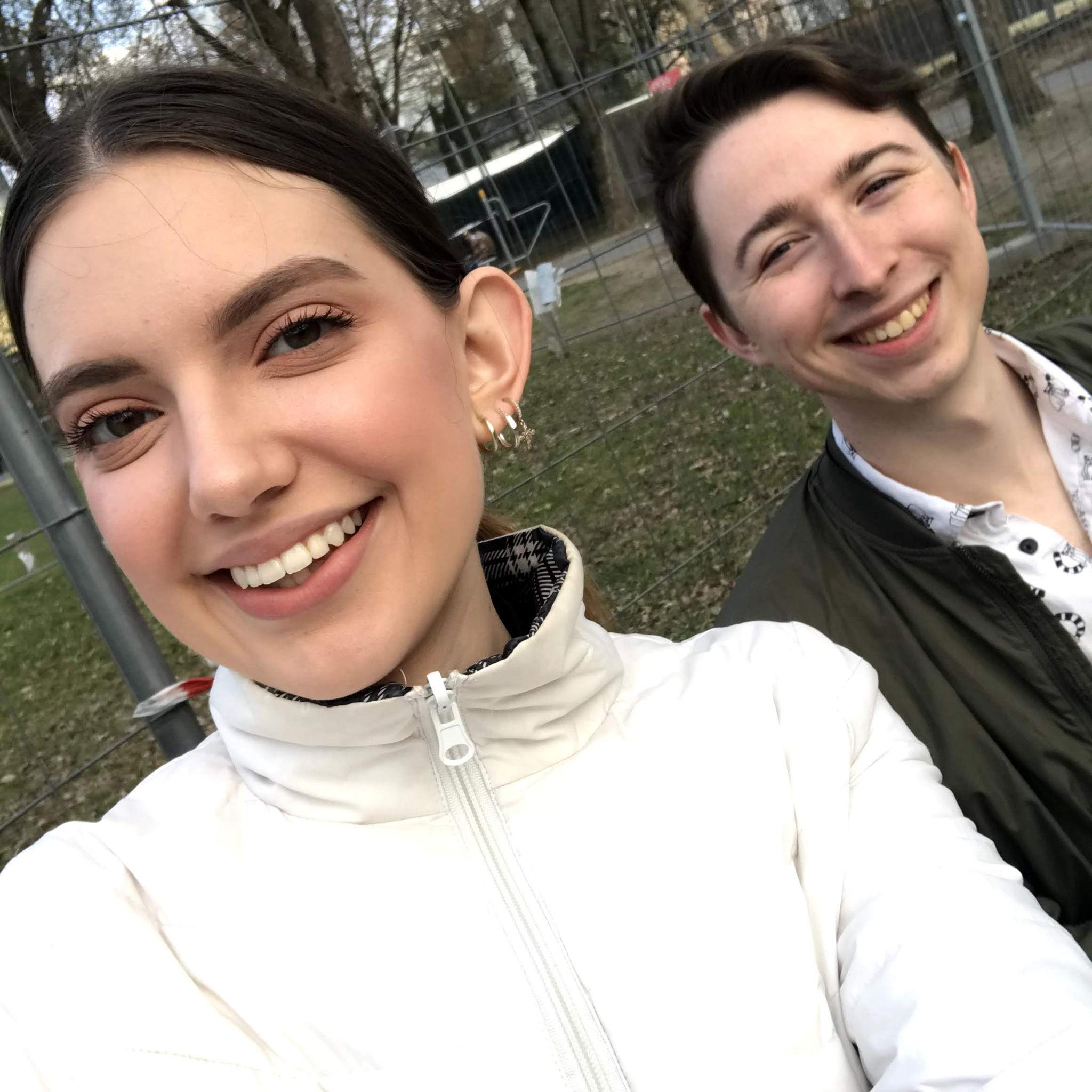 Graz, April 2020 - We met for secret dates in the park during the lockdown.