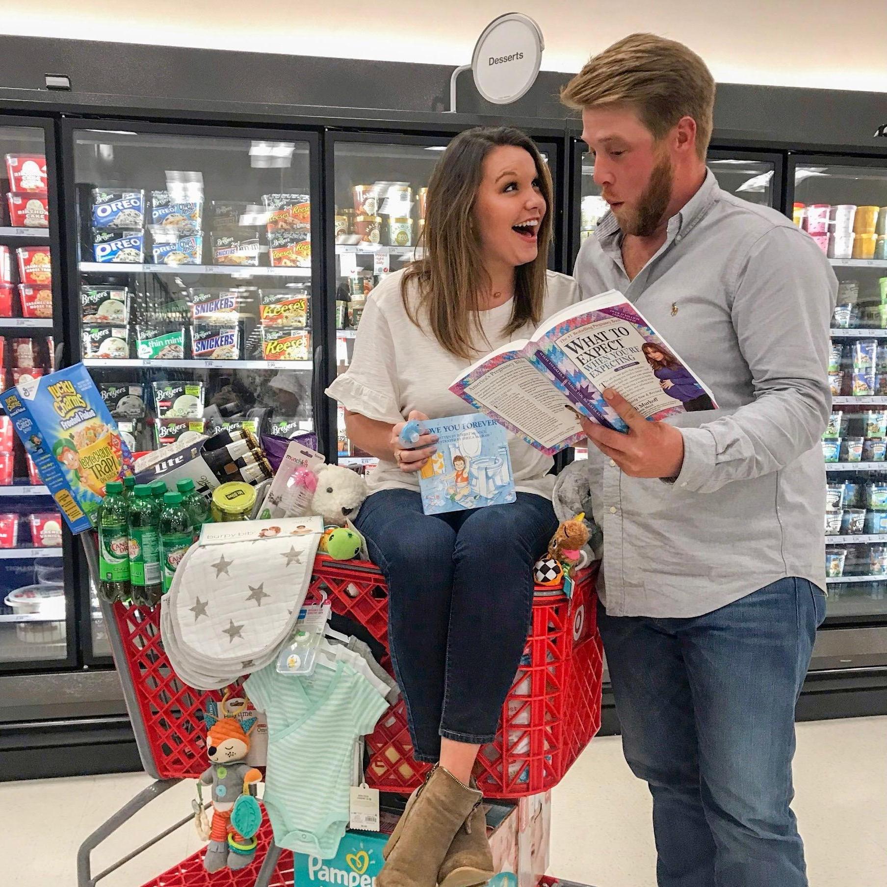 Thomas and Jordan announcing their pregnancy to the world!