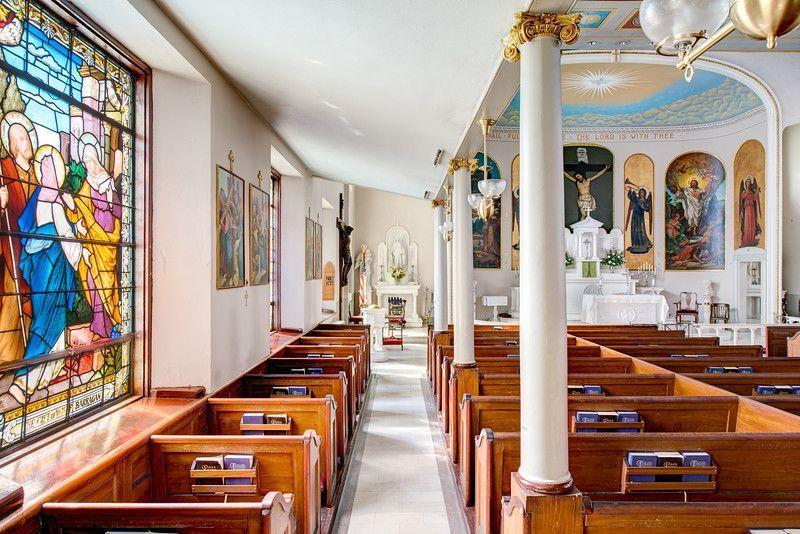 The Wedding Website of Sophia Bernstein and George Anderson