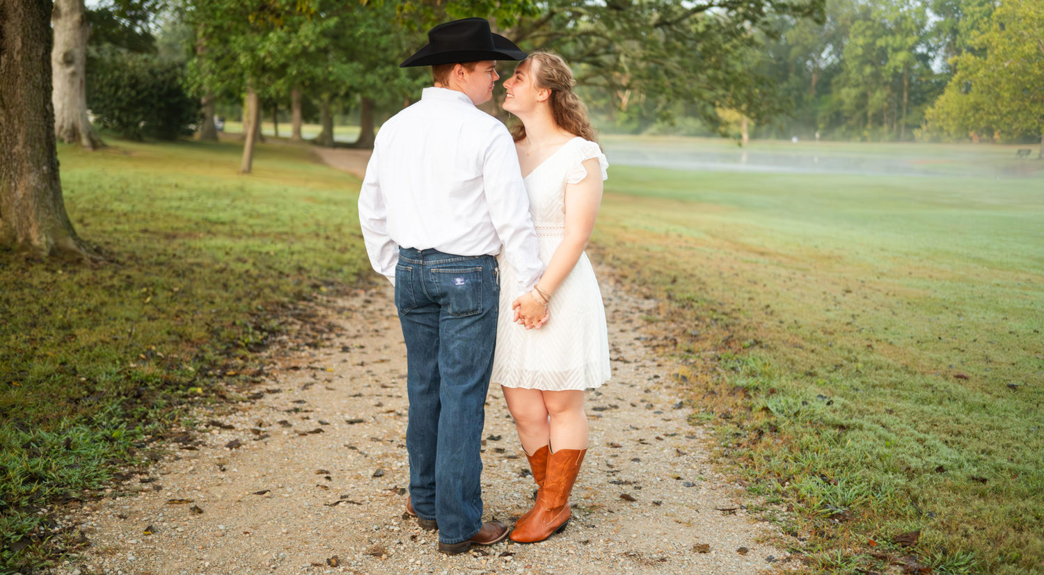 The Wedding Website of Travis Kem and Madelyne Kletti