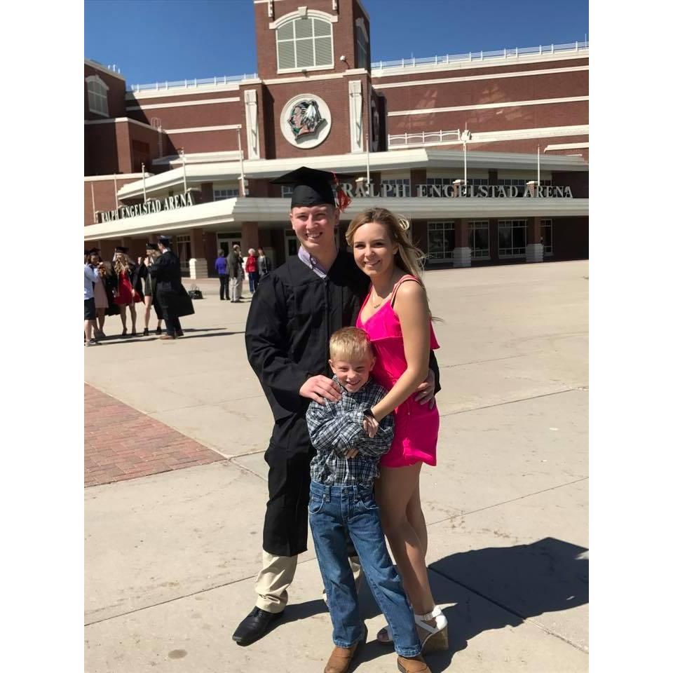 Joe's hard work and distance finally paid off <3