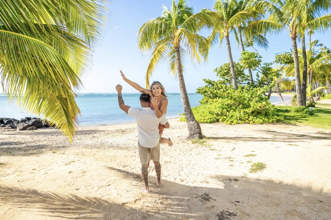 The Wedding Website of Stephanie Perez and Teaa Walsh
