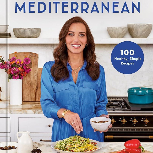 Hungry Happens: Mediterranean: 100 Healthy, Simple Recipes: A Cookbook