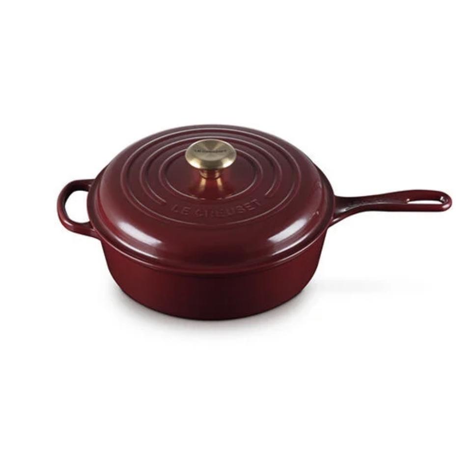 Le Creuset Signature Cassadou