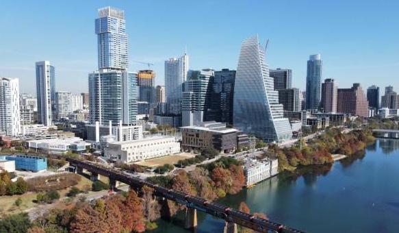 The Wedding Website of Carlina Brown and Felipe Serrano