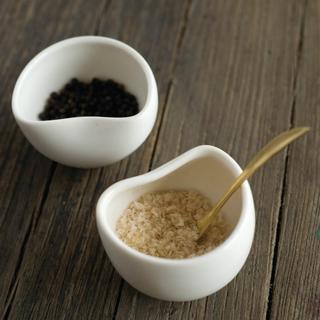 Folded Salt & Pepper Cellars