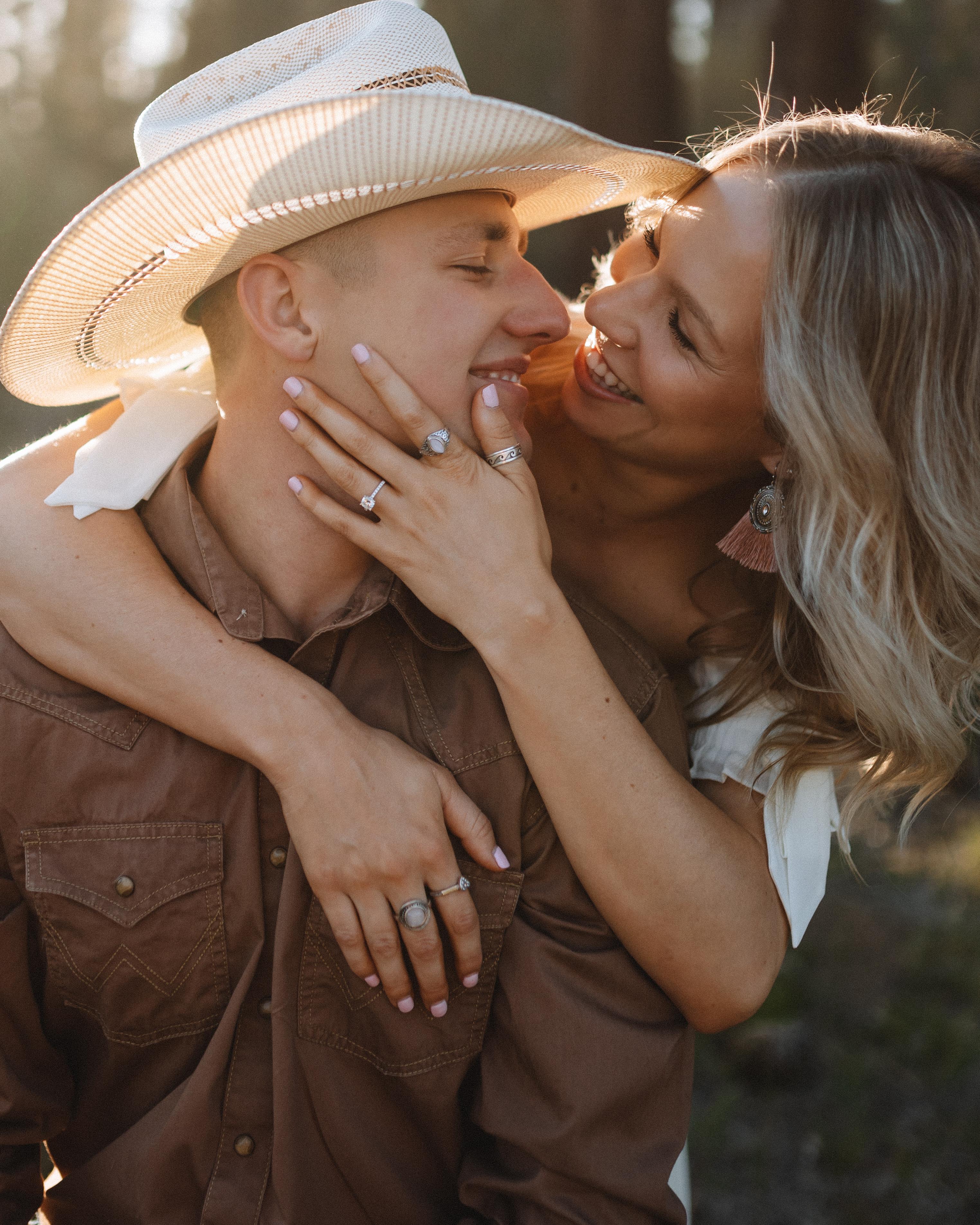 The Wedding Website of Taylor Lawson and Michael Visentin
