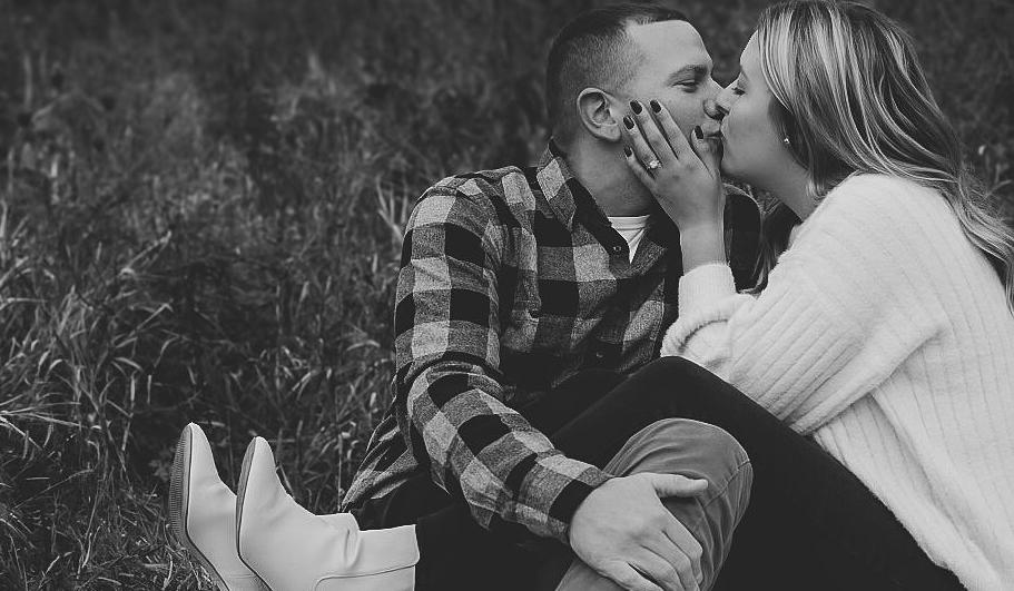 The Wedding Website of Alexis Alm and Matt Hood