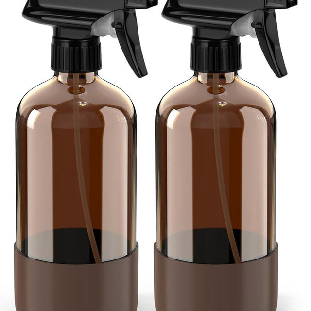 Glass Spray Bottle with Silicone Sleeve Protection, Amber Glass Spray Bottle Set for Non-toxic Window Cleaner Aromatherapy Facial Hydration Watering Flowers Hair Care 2 Pack/16 oz (Brown)