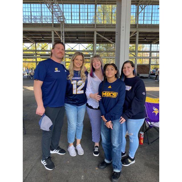 Kyle's family visiting Chattanooga