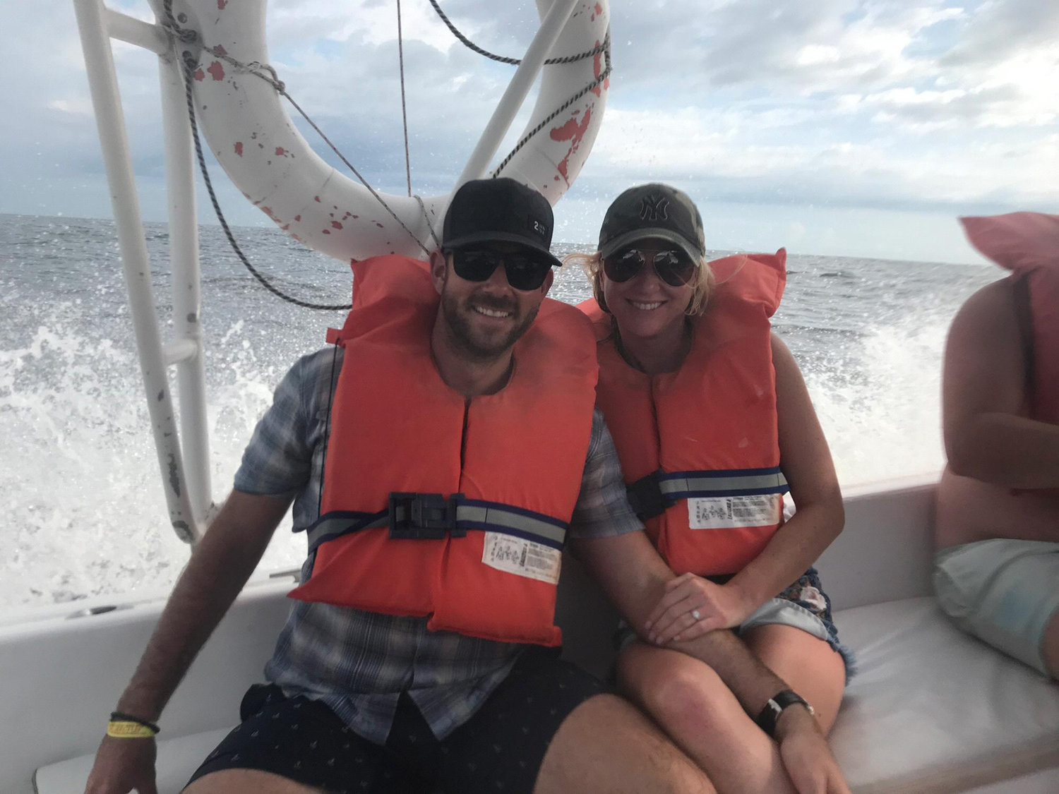 Back in Costa Rica, this time engaged!! - November 2018 #oneyearlater