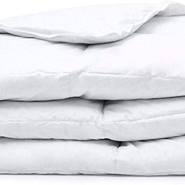 100% Bamboo Cool Comforter, Organic Fluffy and Soft Down Alternative Duvet Insert (King/Lightweight)