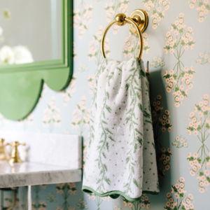 Patterned Scallop Hand Towels (pair)