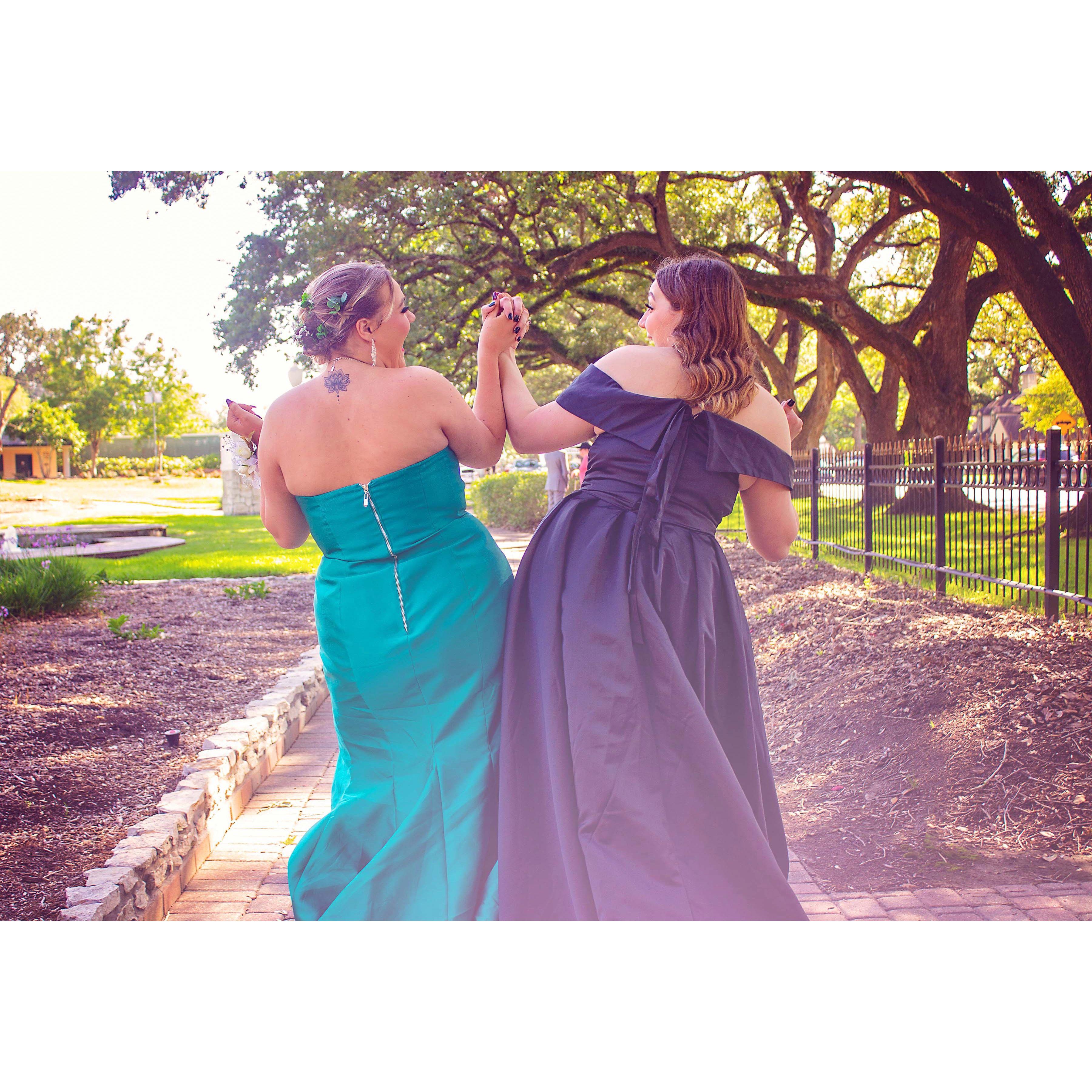 Me and my big sister Emma going to prom! 2021