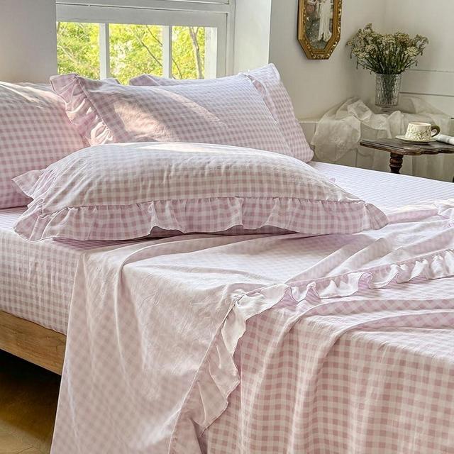 NSNLGSGC Pink Gingham Ruffle King Sheet Set, Pink Soft Pre-Washed Microfiber Plaid King Bed Sheets, 4-Pieces Farmhouse Sheet Set with Deep Pocket