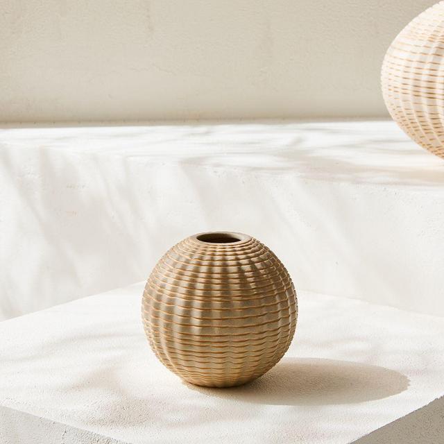 Ellara Ceramic Vase, Beige, 4in