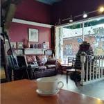 Baine's Books & Coffee