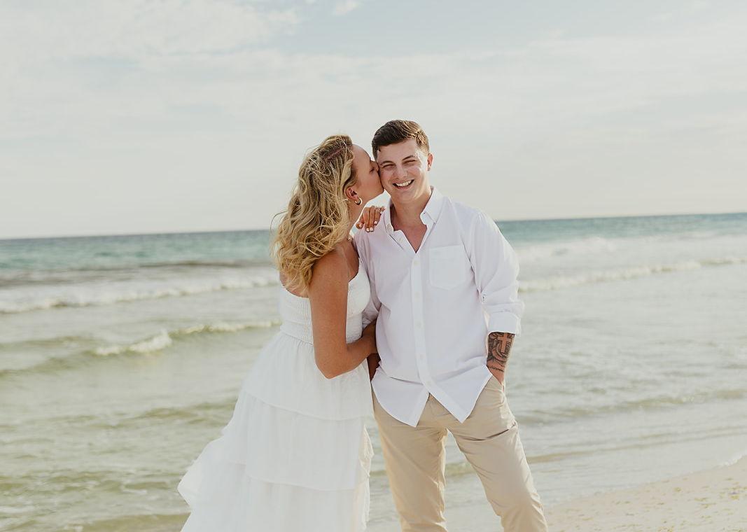 The Wedding Website of Ava DellaDonna and Colton Watson