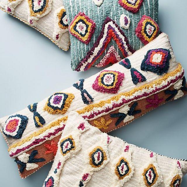 Tufted Ayla Pillow
