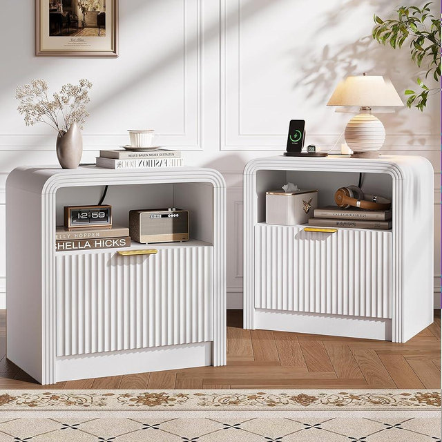 Decofy Fluted Nightstand Set of 2 with Charging Station, 23'' Wide Beside Table with Drawers & Open Shelf, Mordern Large Night Stand with Curved Corners, Wood End Table for Bedroom, White