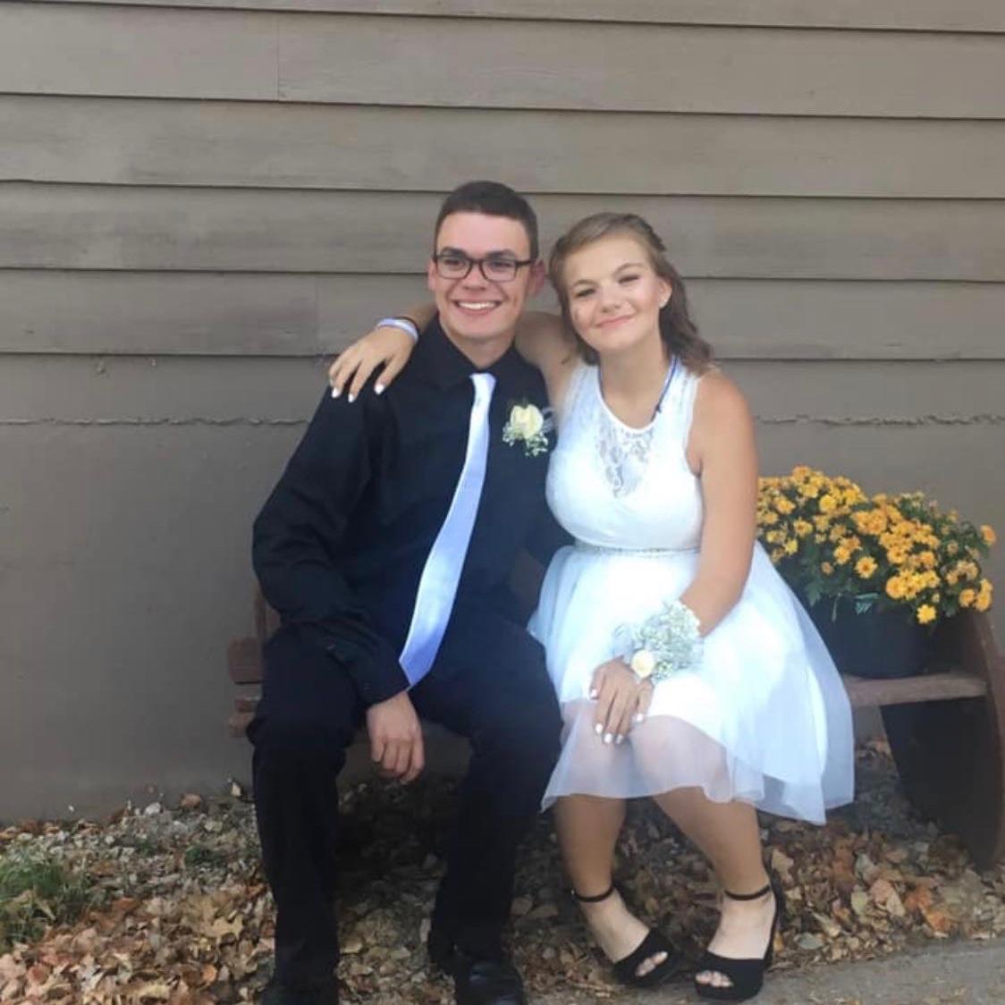 Kylie's Sophomore Homecoming-2019