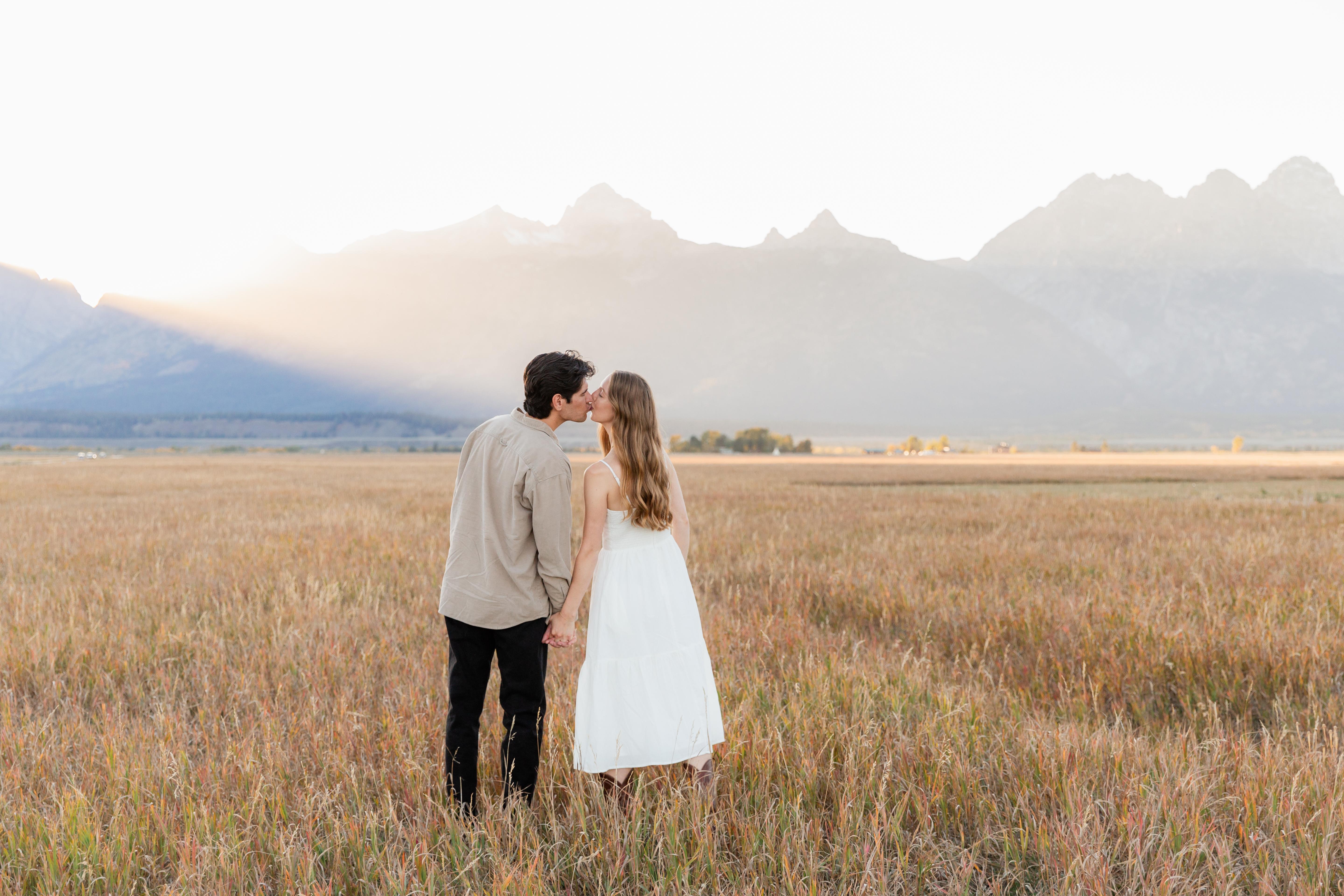 The Wedding Website of Alicia Levenhagen and Jordan Hoehnen