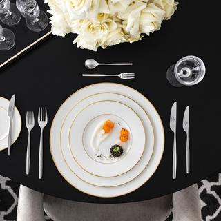 Anmut Gold Round Platter