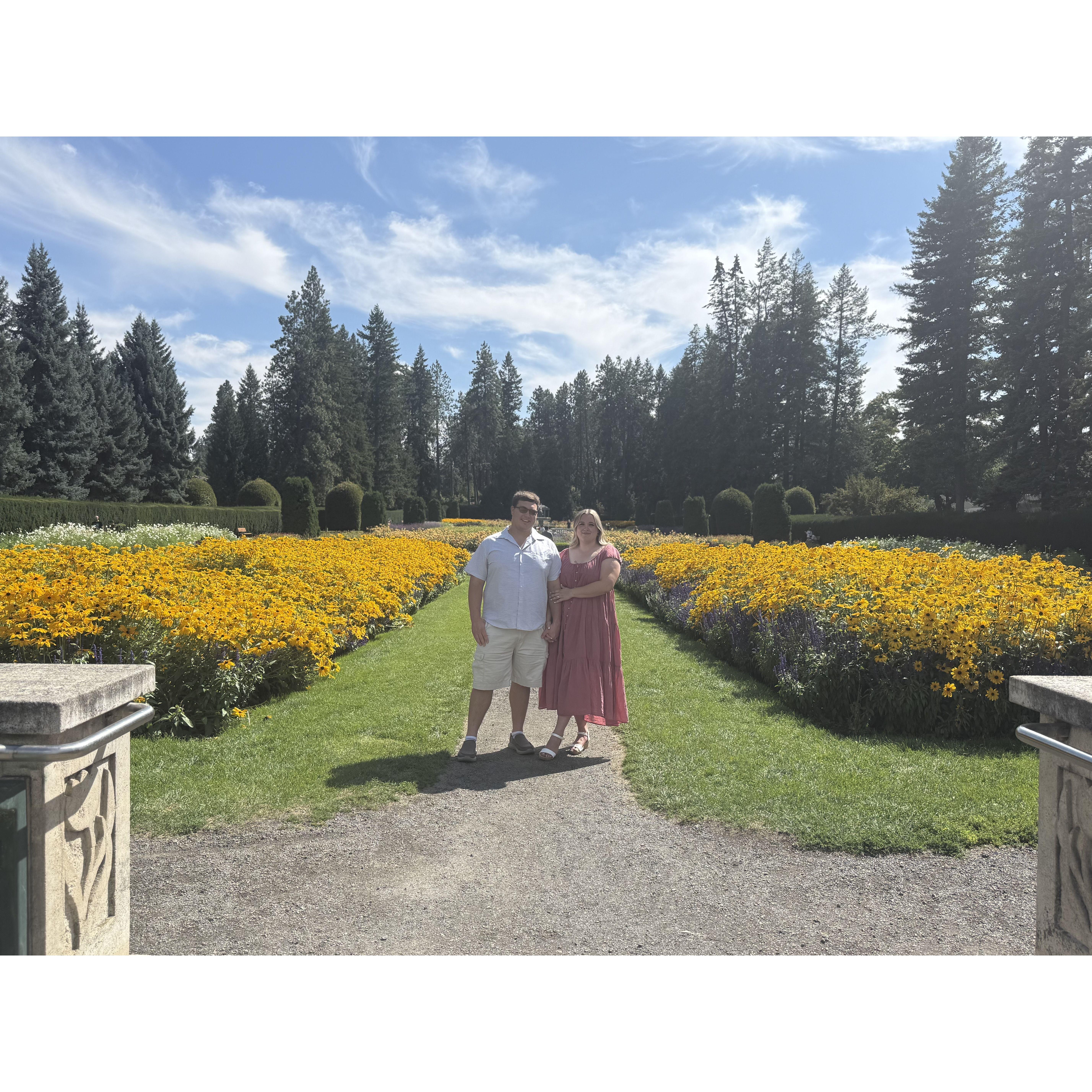 Now our engagement photos, thanks to Cam and Chelsea for taking our photos:)