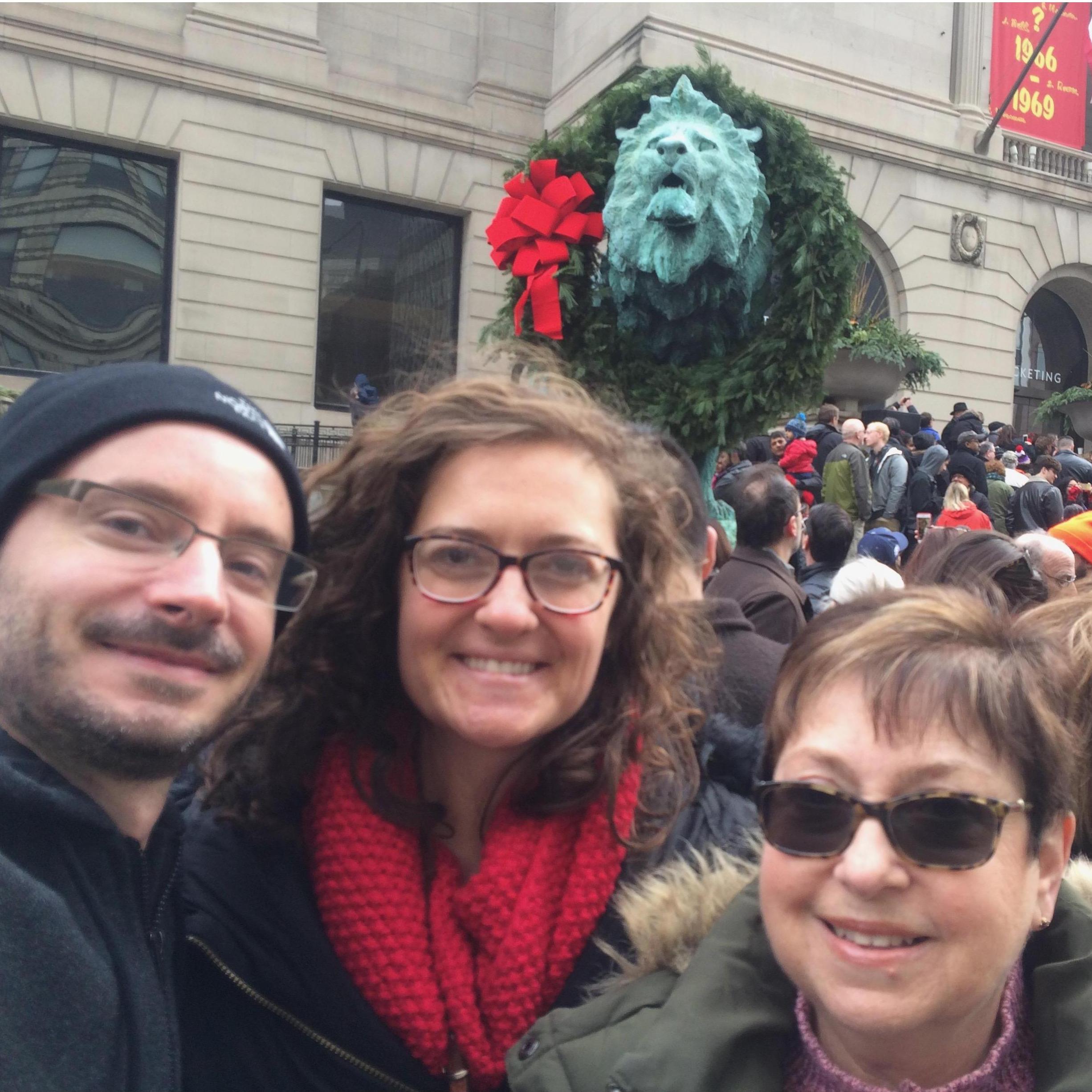 The Art Institute at Christmas time.
El Instituto del Arte durante la Navidad