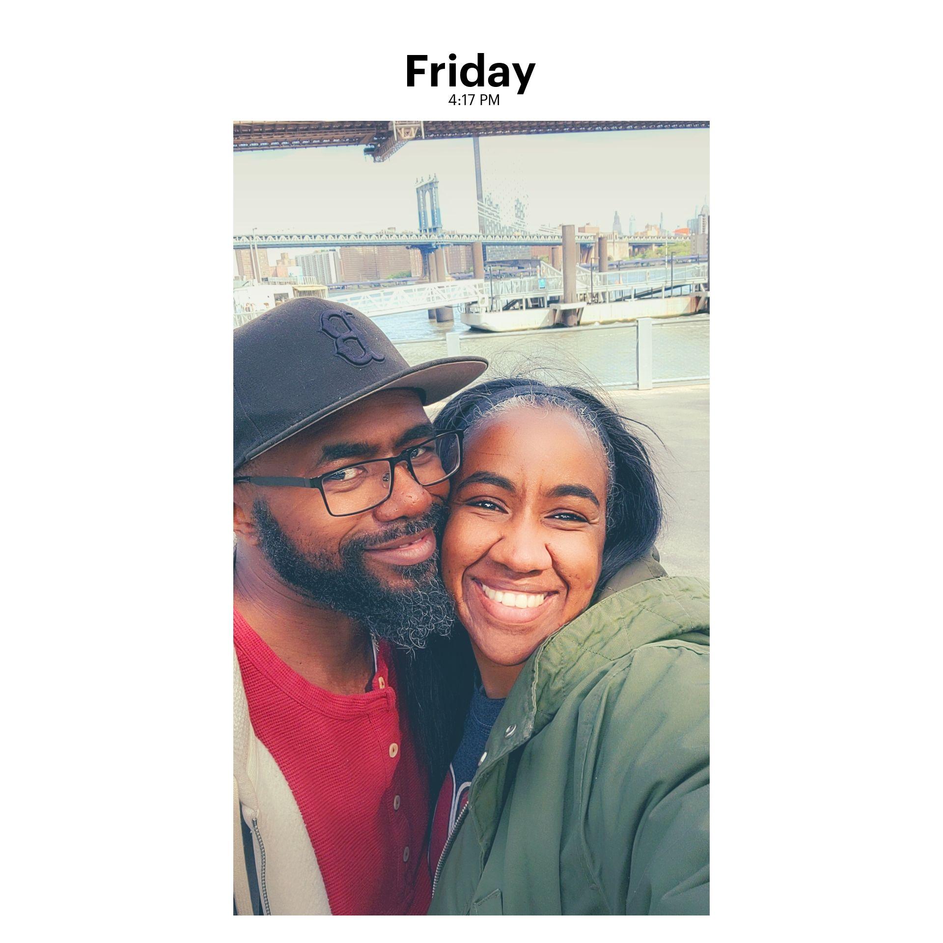 EVERY DAY FEELS GOOD LIKE FRIDAY <3