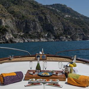 Boat Day in Capri