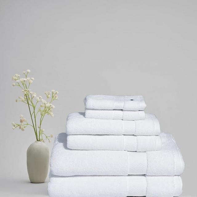 Royal Velvet Signature Solid White 6 Piece Towel Set