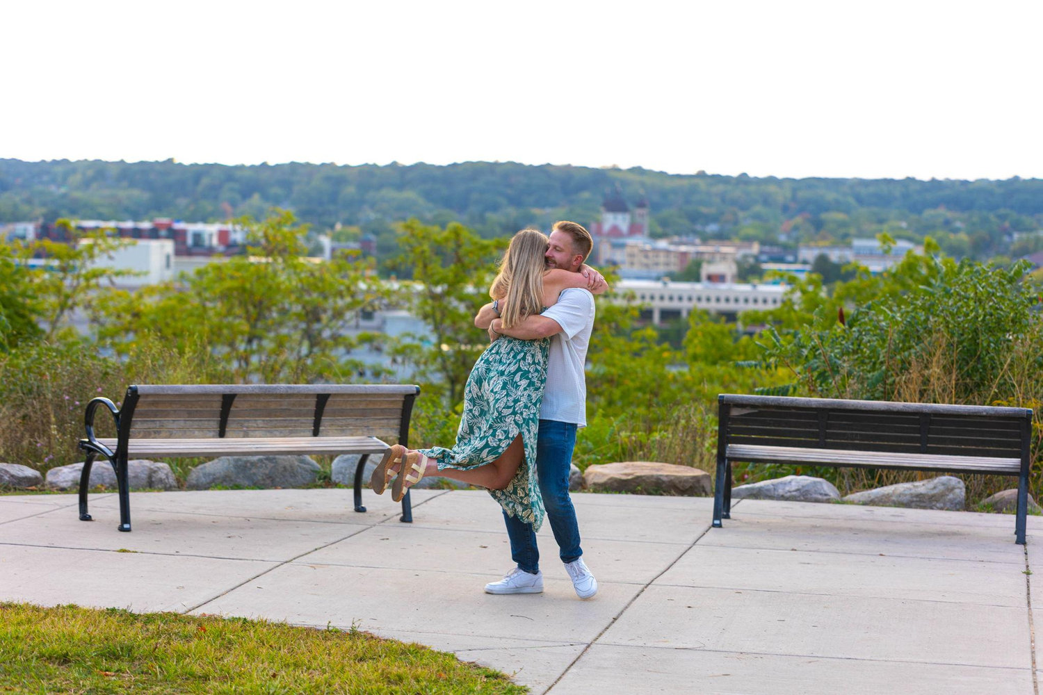 The Wedding Website of Halle Wisbiski and Evan Fackler