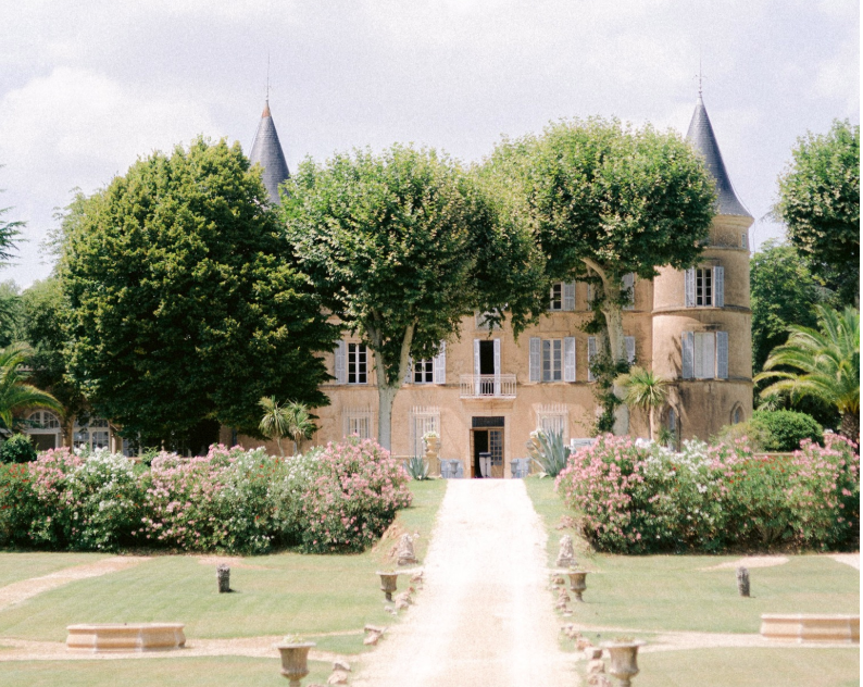 The Wedding Website of Laetizia Bizzari and Blake Dorris