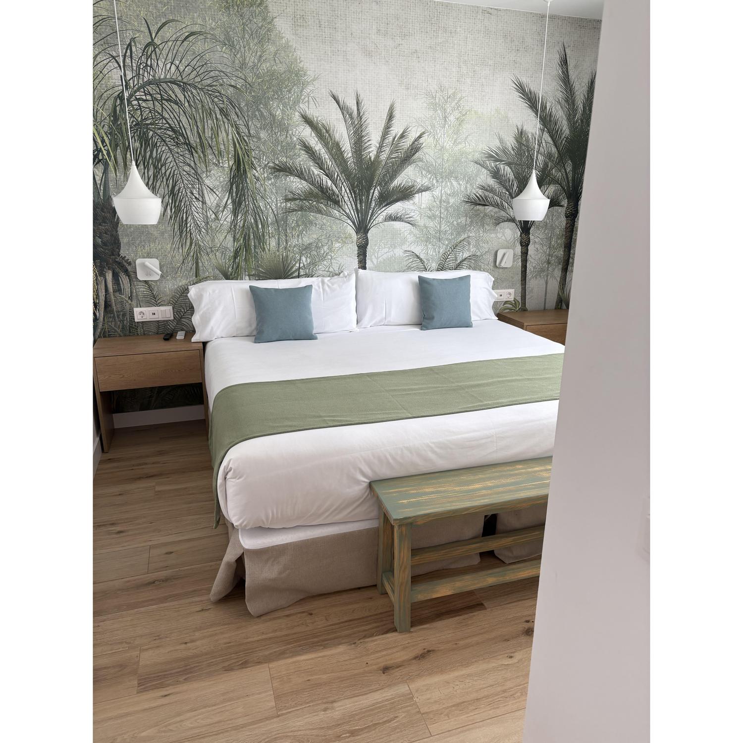 Hotel Punta Candor "Basic bedroom"